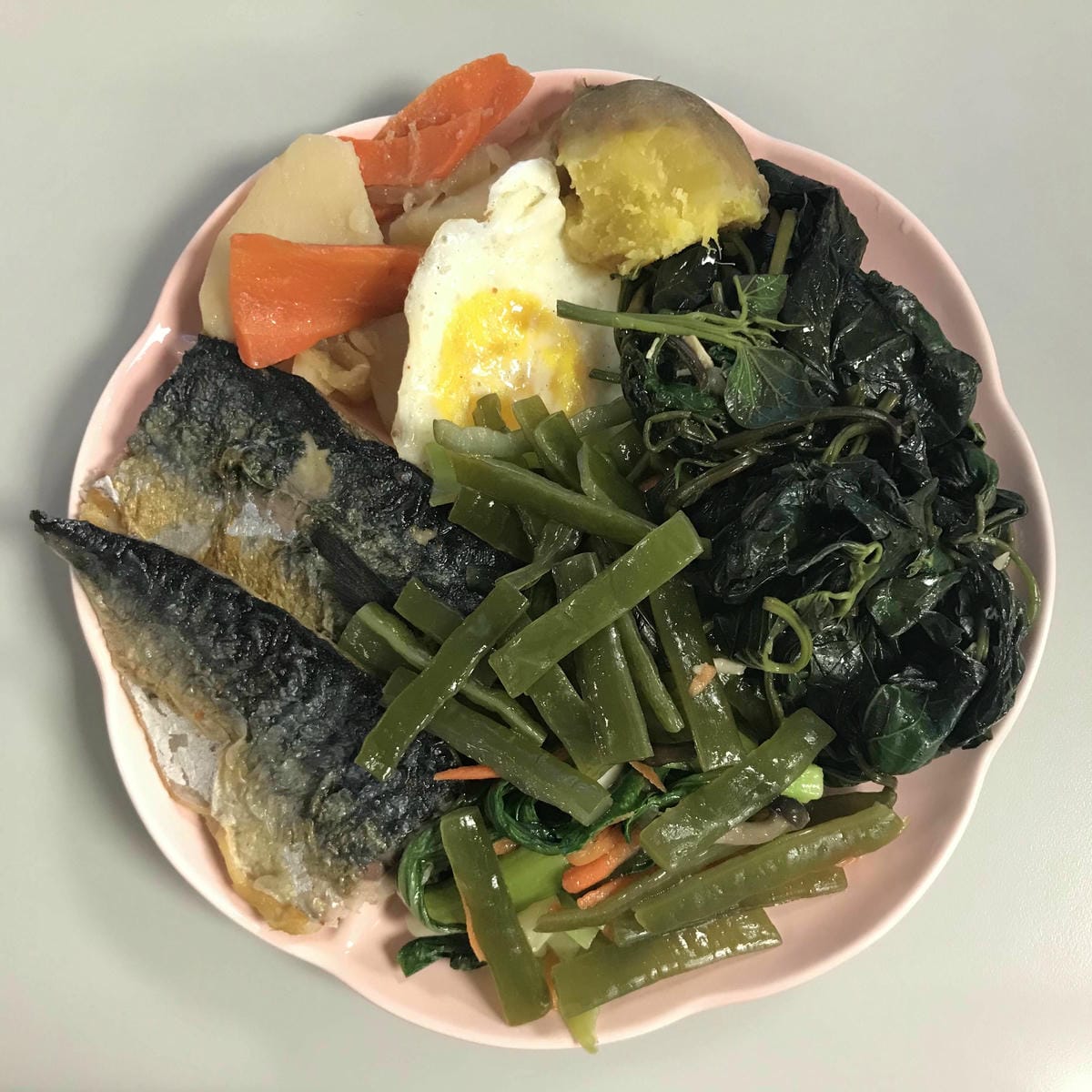 [吃] 福美早午餐－健康餐盒 手作酥皮蛋餅 鍋燒系列 新北中和家常便當
