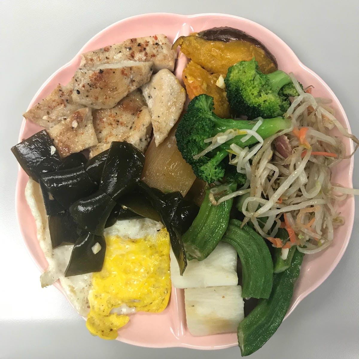 [吃] 福美早午餐－健康餐盒 手作酥皮蛋餅 鍋燒系列 新北中和家常便當