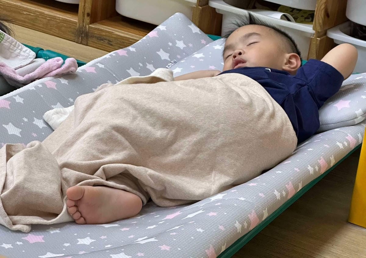 [學] 幼稚園、托嬰必備透氣床墊 – PeNi培婗 兒童午睡