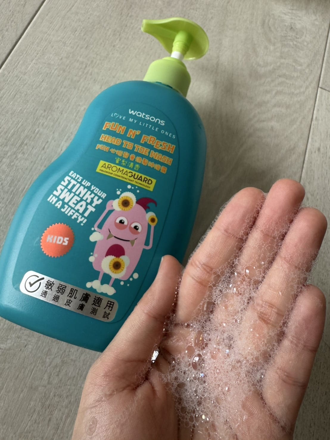 [育] 兒童洗髮、兒童沐浴6產品評比 - DERMA、珊諾、